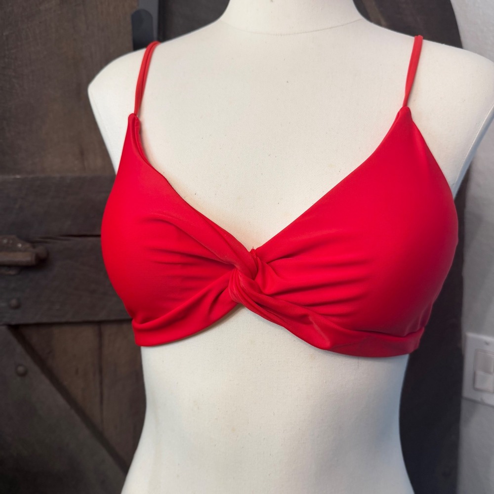 Amazon Twist Front Bikini Top Large Red Swim Beachwear
